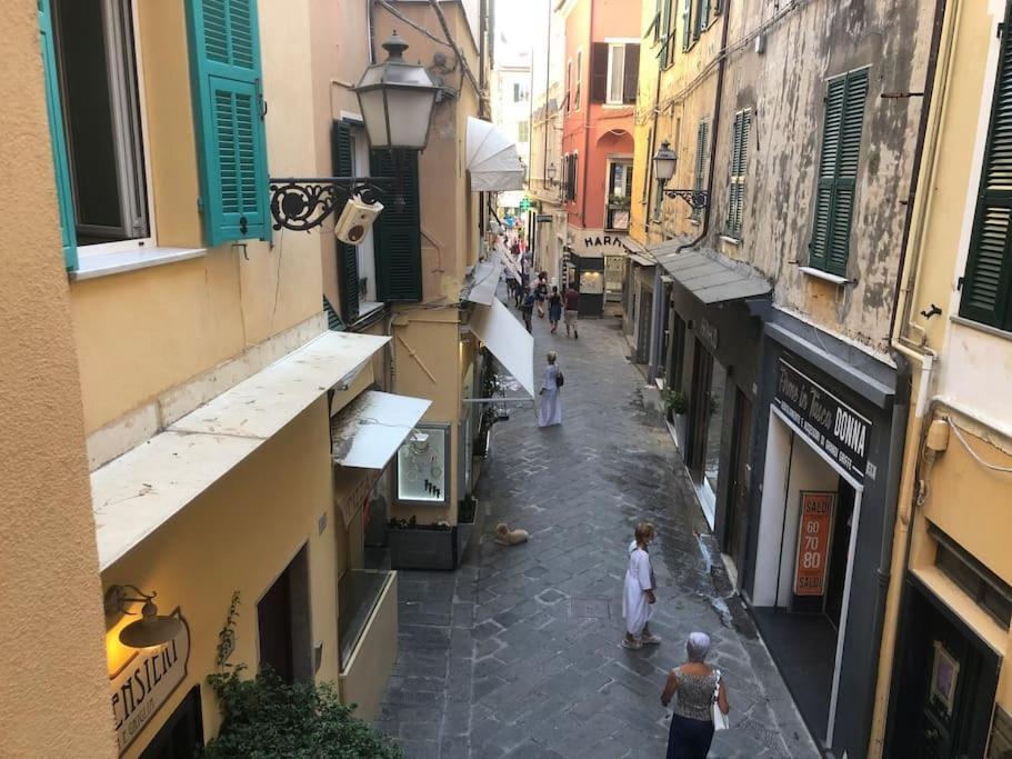 Budello Di Alassio, Ampio Appartamento Con Box Εξωτερικό φωτογραφία